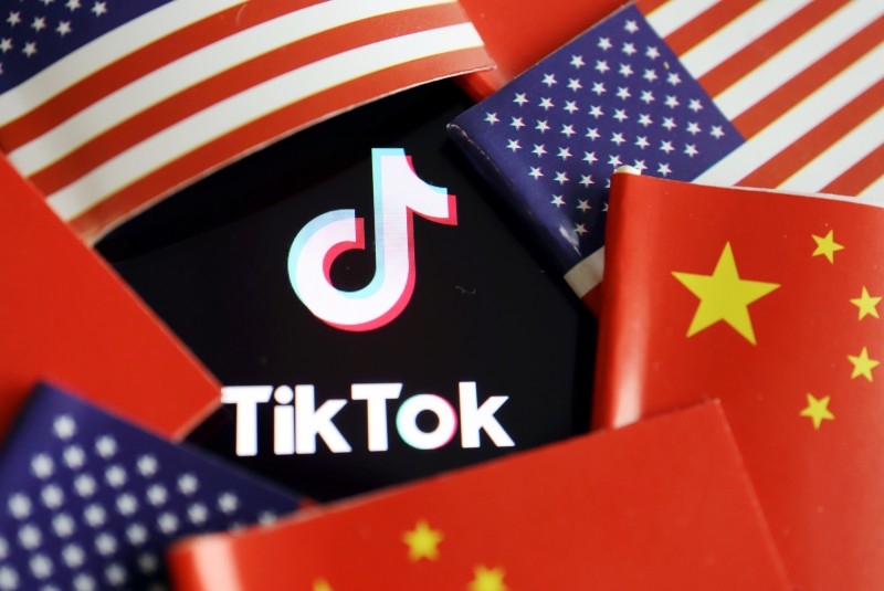 Trump advierte prohibir TikTok si no hay acuerdo de venta para 15 de septiembre. Noticias en tiempo real
