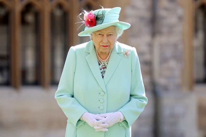 Reina Isabel honrará a los trabajadores de la salud británicos durante la pandemia. Noticias en tiempo real