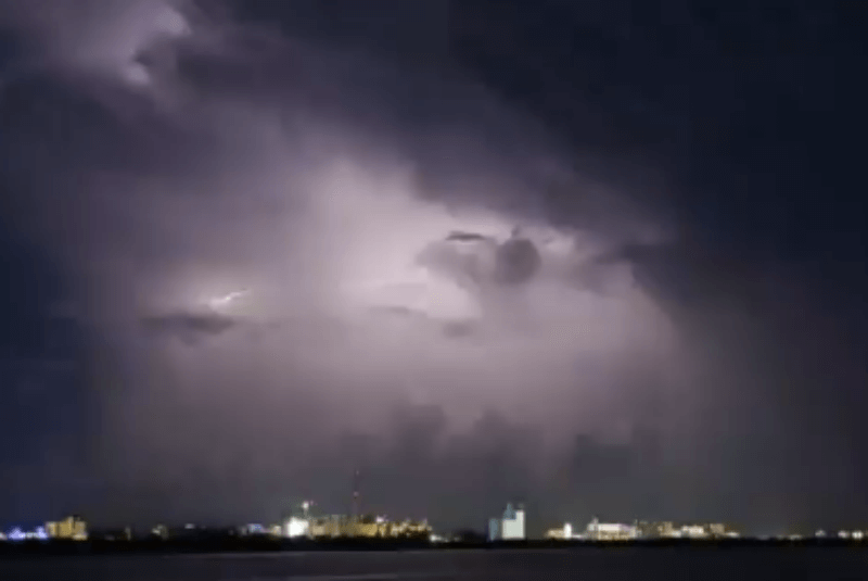 Foto: Captura de video | ¿Por qué son peligrosas las tormentas eléctricas?