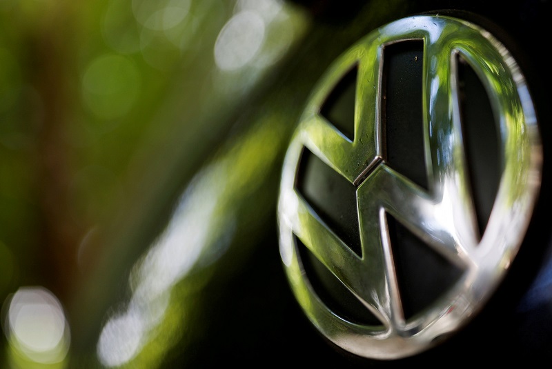 Volkswagen-méxico-distribuidor-simbolos-nazis