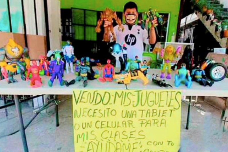 Pequeño de 11 años vende sus juguetes para comprar una tablet y poder tomar clases online. Noticias en tiempo real