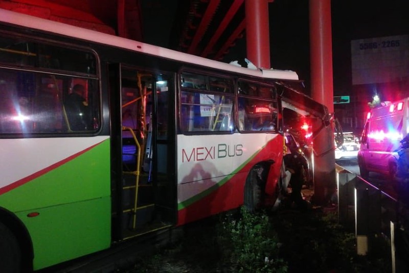 Choque de Mexibús deja al menos 10 lesionados en Ecatepec (+video). Noticias en tiempo real