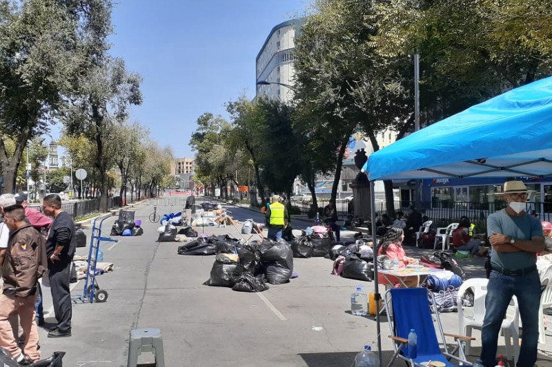 Frena retira plantón en avenida Paseo de la Reforma. Noticias en tiempo real