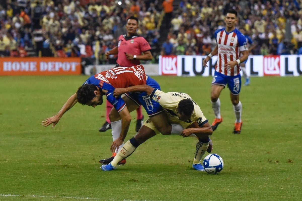 Chivas América en el Estadio Azteca