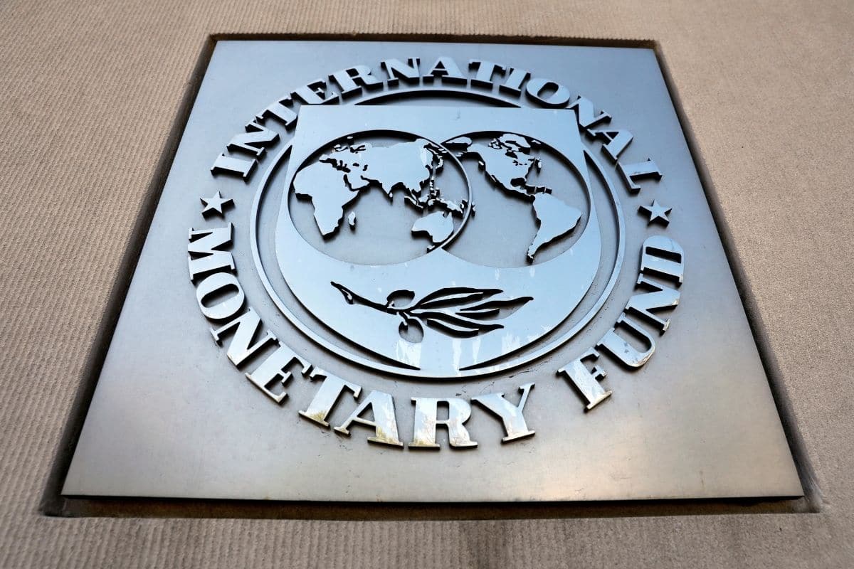 Directores del Fondo Monetario Internacional (FMI) exhortaron a las autoridades mexicanas