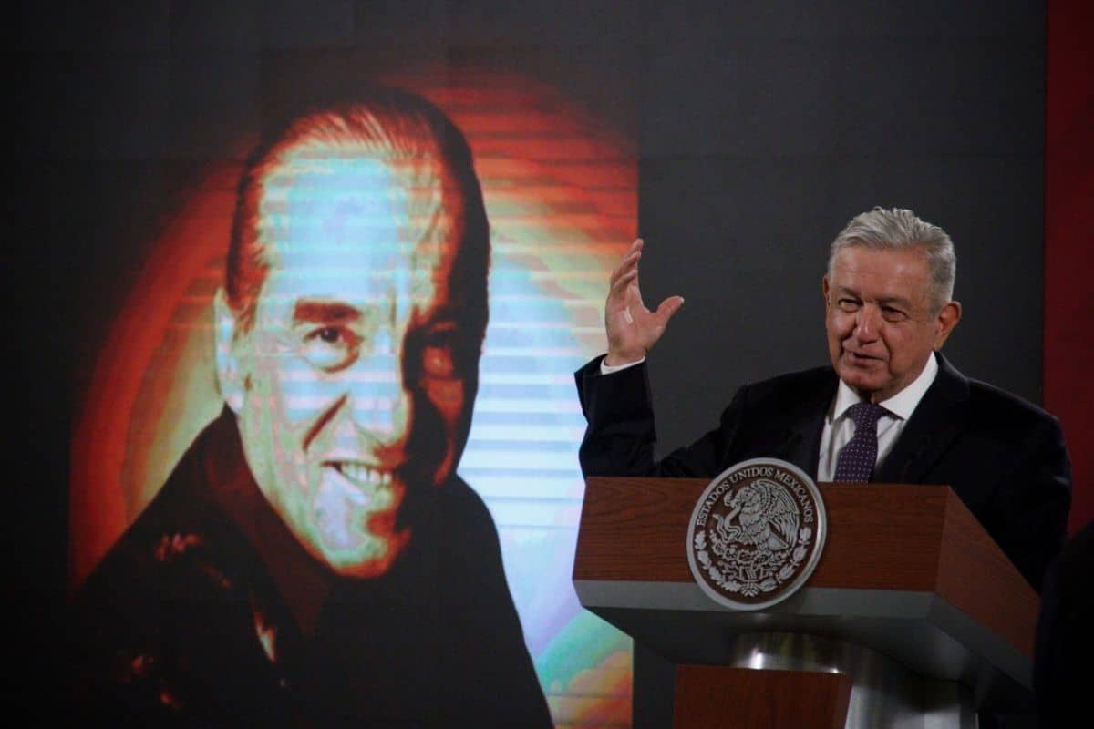 El Jefe del Ejecutivo pidió al vocero de la presidencia, Jesús Ramírez Cuevas, reproducir la canción “La Casita” de Óscar Chávez
