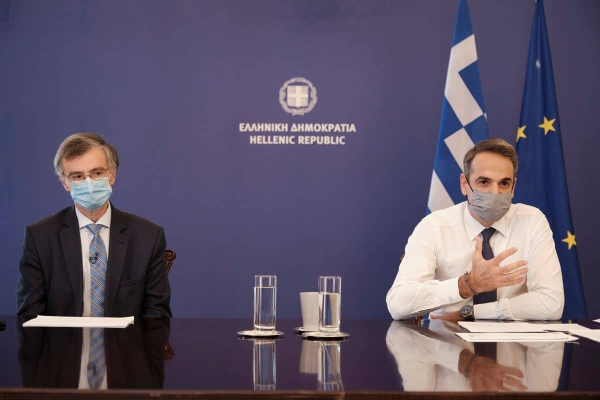 Grecia ordenó un confinamiento nacional el jueves