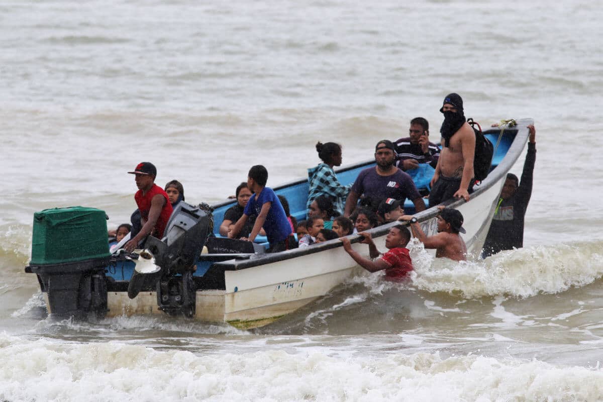 Los cuerpos fueron hallados flotando en el mar a 6.3 millas náuticas de las costas de Güiria, en el estado Sucre