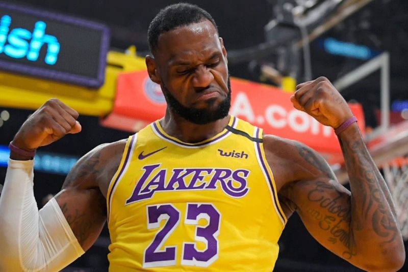 LeBron James extiende dos años su contrato con los Lakers por 85 millones de dólares. Noticias en tiempo real