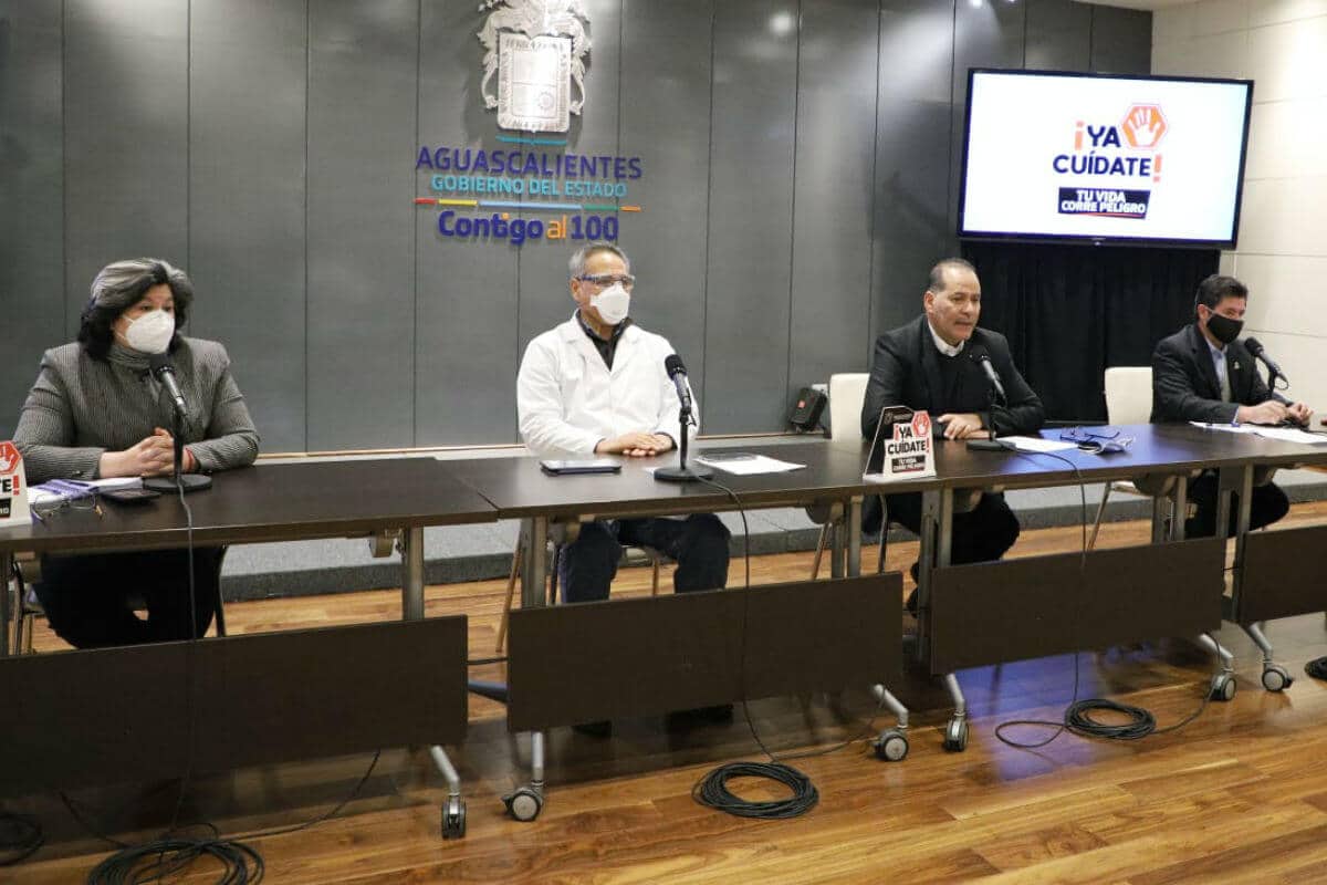 El gobernador agradeció el apoyo de la Universidad Autónoma de Aguascalientes que ha dispuesto refrigeradores para la conservación del biológico