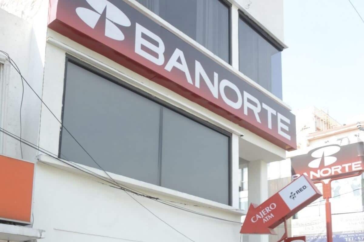 Banorte dijo que, ante el impacto esperado de una segunda ola de contagios, decidió elevar sus provisiones