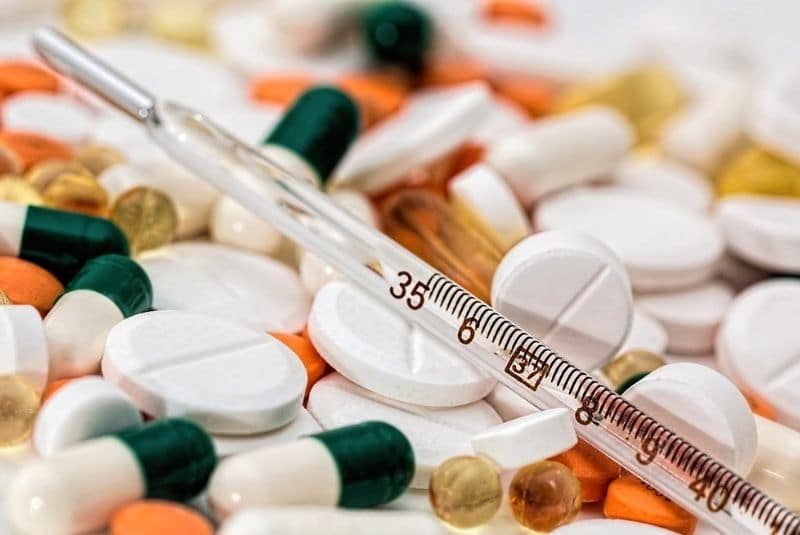 Especialistas piden evitar uso de ivermectina y azitromicina contra Covid-19 