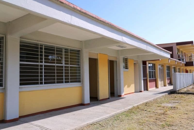 Faltan 49 escuelas por rehabilitar tras sismos del 19-S