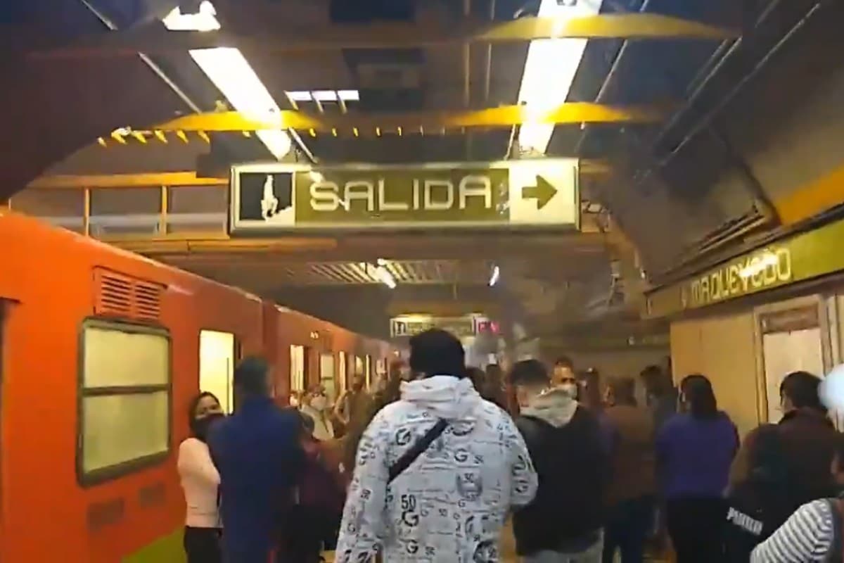 Metro Línea 3, Miguel Ángel de Quevedo