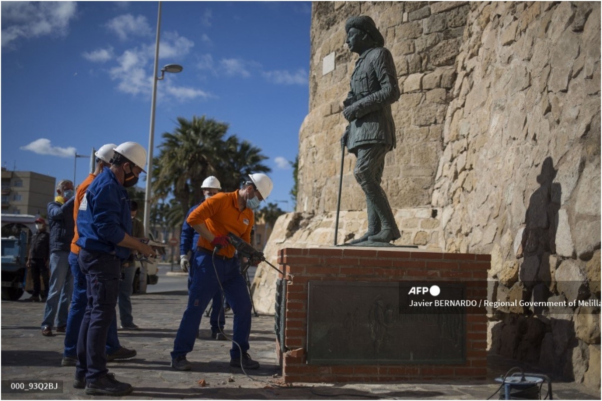 El lunes, la asamblea municipal de Melilla aprobó, en consonancia con esta ley, la retirada de la estatua, a pesar del voto contrario del partido de extrema derecha Vox y la abstención del conservador Partido Popular