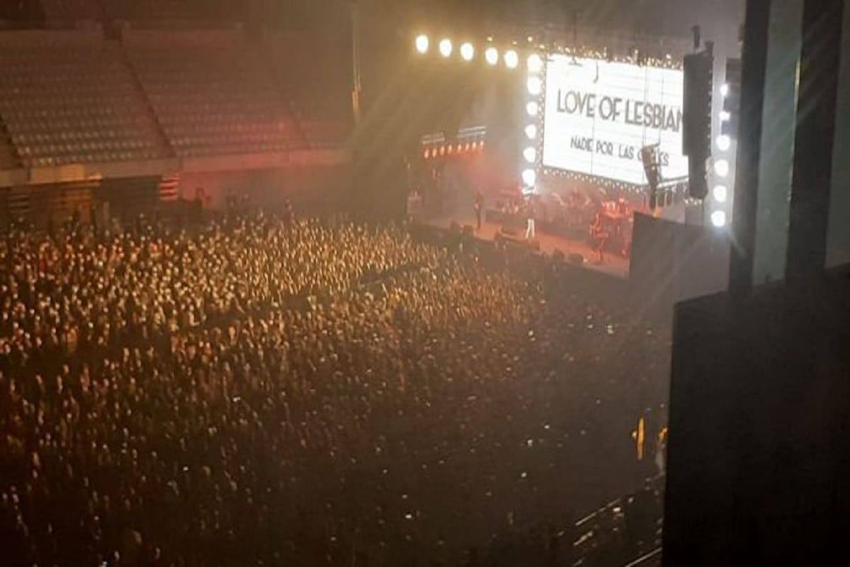 Concierto masivo de rock en España en tiempos de Covid