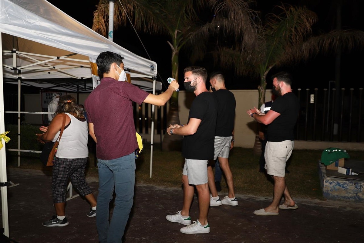 El gobierno de Quintana Roo llama a seguir la fiesta pero con precaución