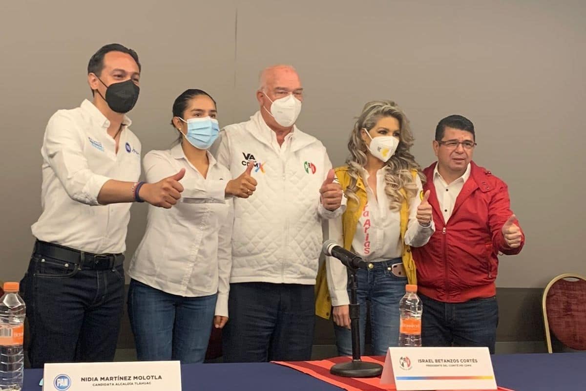 La candidata del PAN en Tláhuac declina en favor de Alejandro Durán