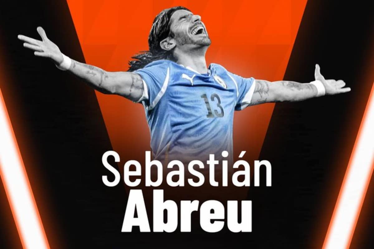 Sebastián Abreu se retira del fútbol
