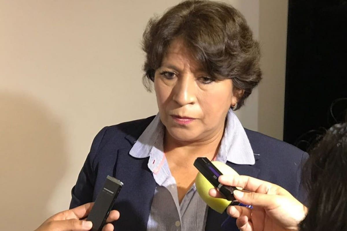 Delfina Gómez llama al regreso seguro a clases