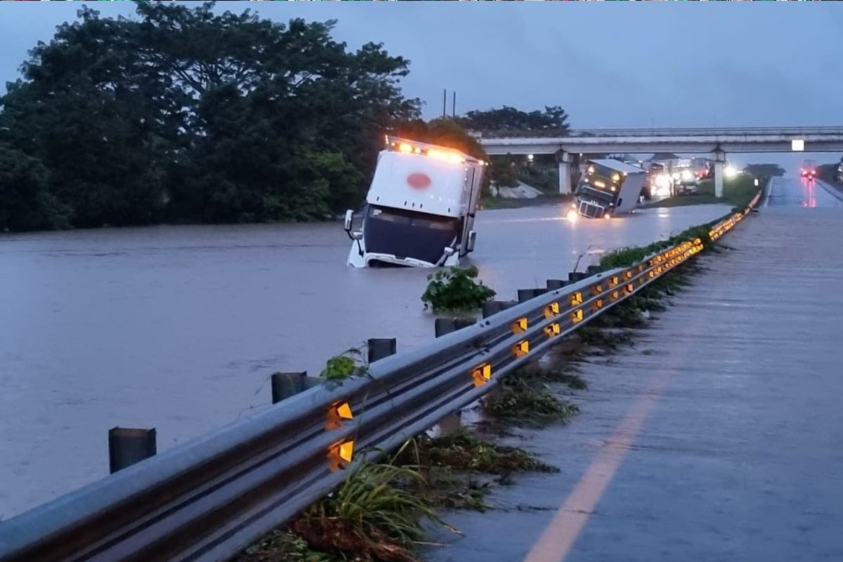 Veracruz registra fuertes lluvias