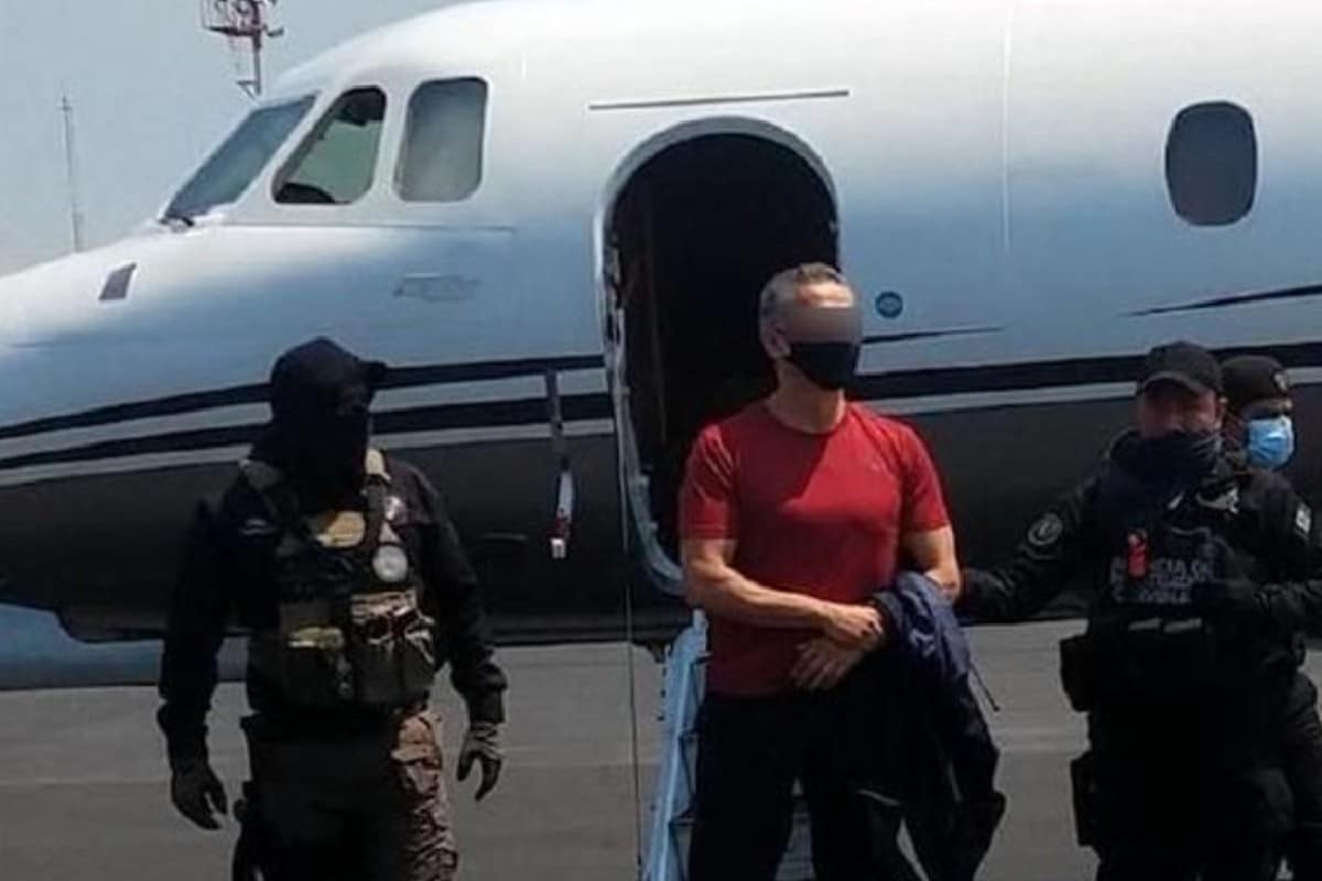 El exEjecutivo de Nayarit fue detenido junto a su hija en Nuevo León.