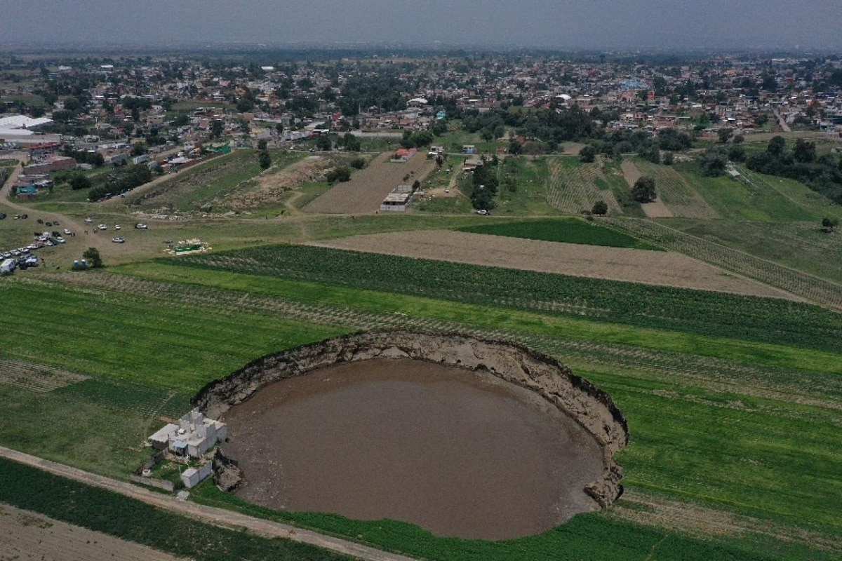 Vista aérea del socavón de Puebla