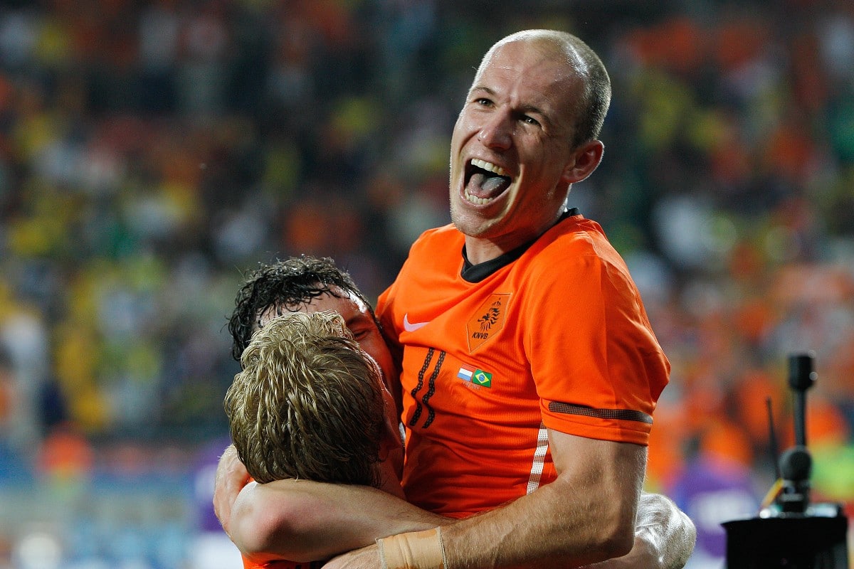 Arjen Robben anunció su retiro