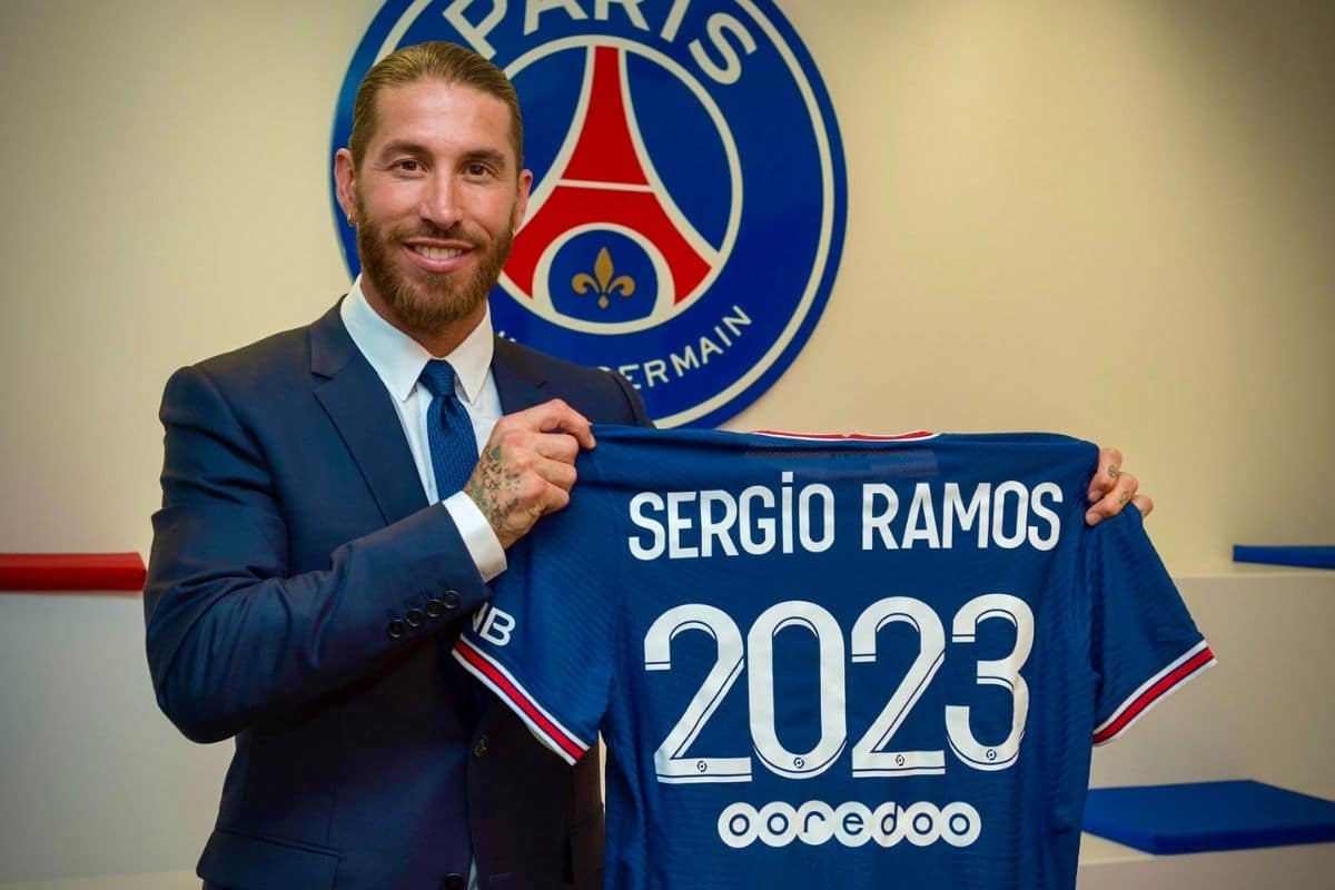 Sergio Ramos ya fue presentado como jugador del PSG