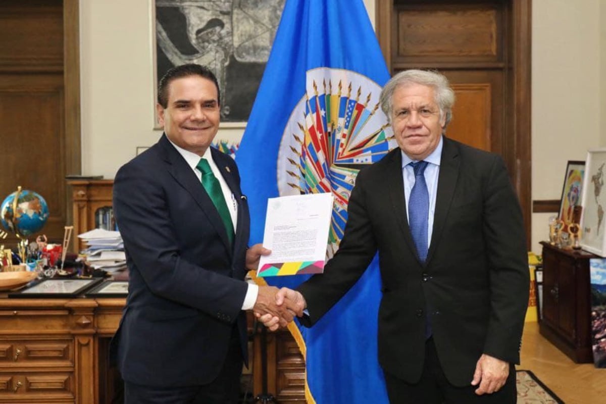 Almagro recibió hace dos días al gobernador de Michoacán, Silvano Aureoles.