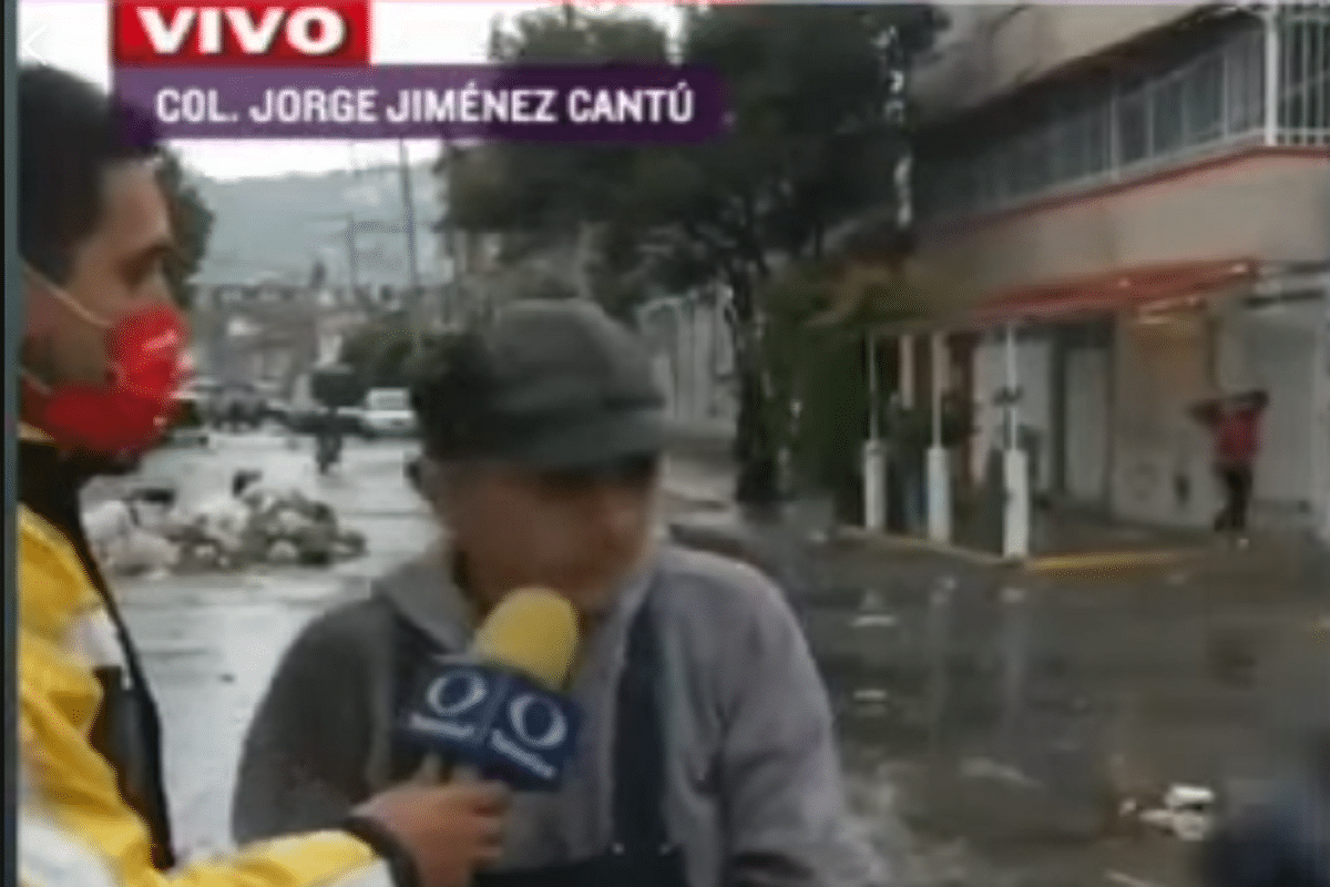 Entrevista viral en inundaciones en Tlalnepantla