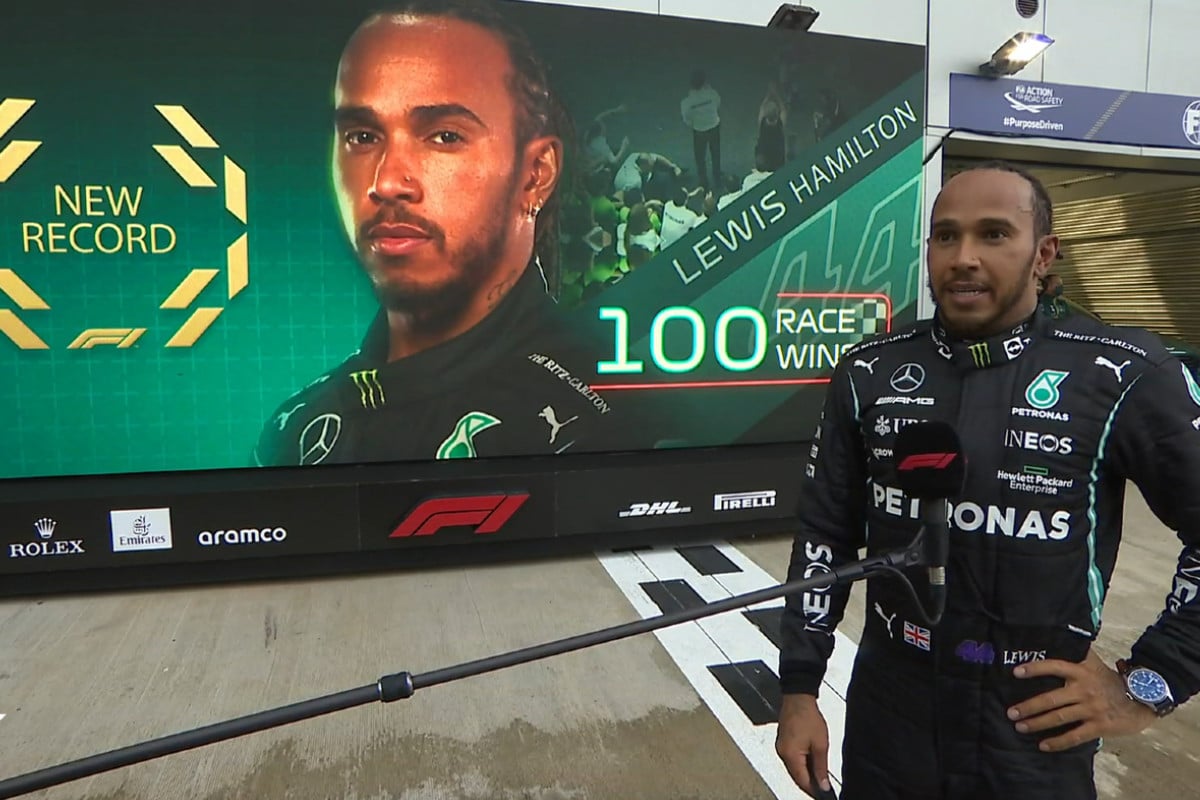 Hamilton logró su victoria 100 en F1; Checo sólo sumó puntos a su escuadra.