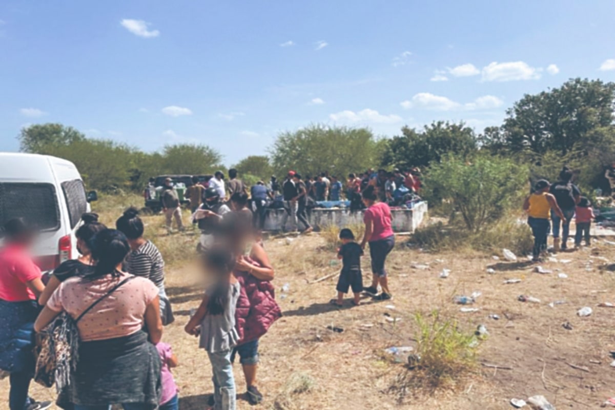 En Camargo apoyan a 162 extranjeros que fueron abandonados en una bodega hacinados y sin alimento desde hace cinco días