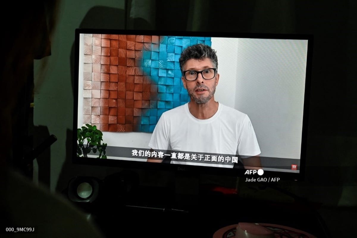 youtubers extranjeros defiende a China en las redes