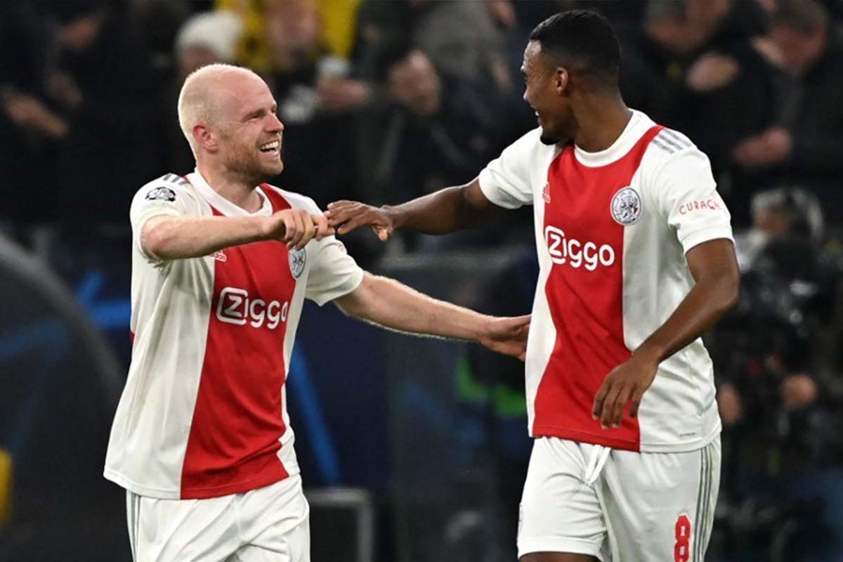 Ajax remonta en Dortmund y pasa a octavos en Champions