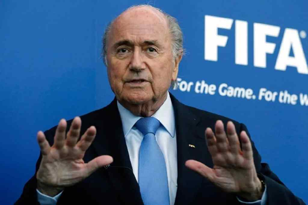 Foto: archivo | Joseph Blatter y Michel Platini son señalados de "gestión desleal, abuso de confianza y falsificación de documentos".
