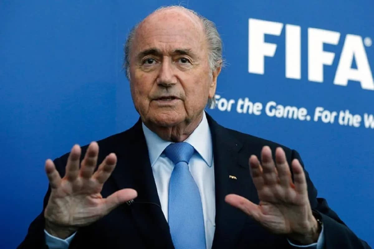 Foto: archivo | Joseph Blatter y Michel Platini son señalados de "gestión desleal, abuso de confianza y falsificación de documentos".