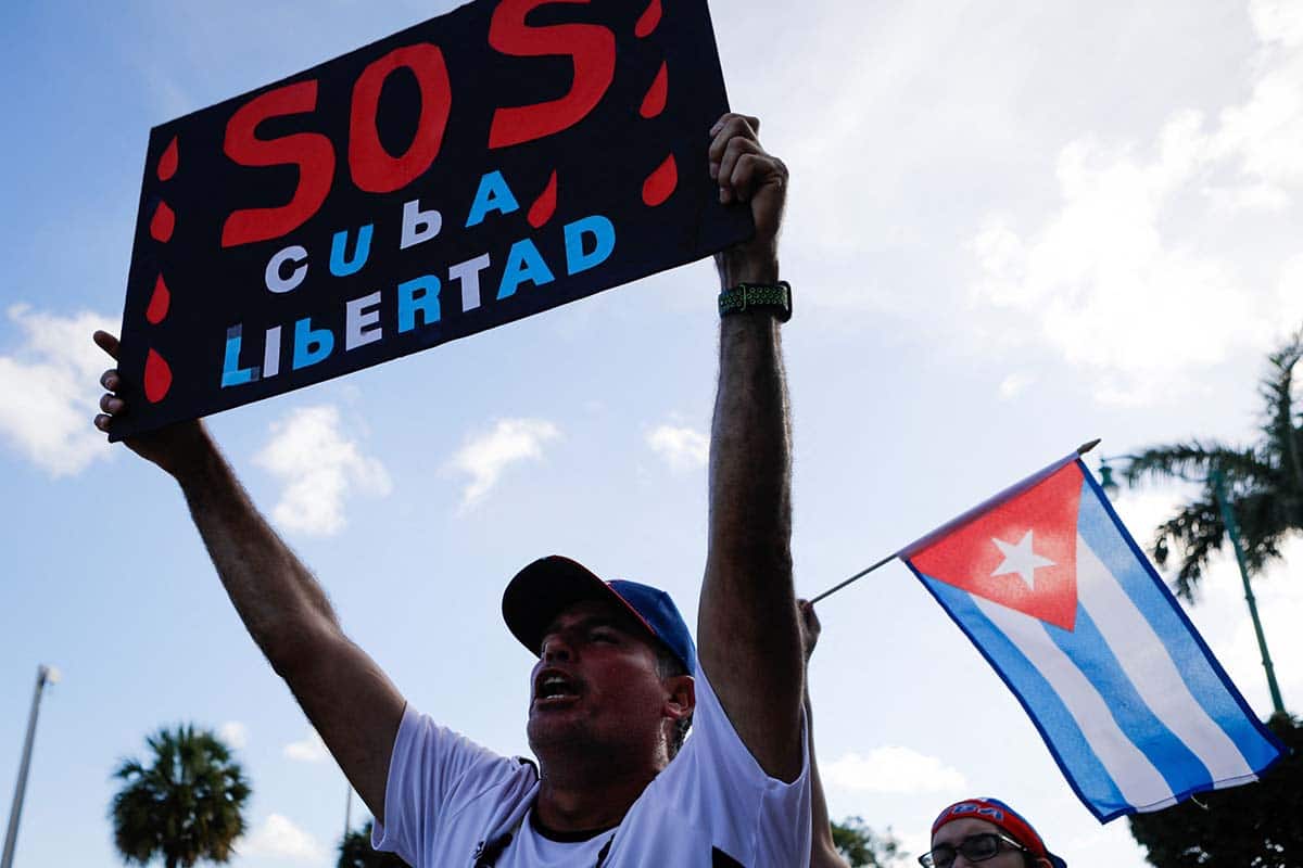Cubanos alistan manifestación opositora a Díaz-Canel; 120 ciudades se suman