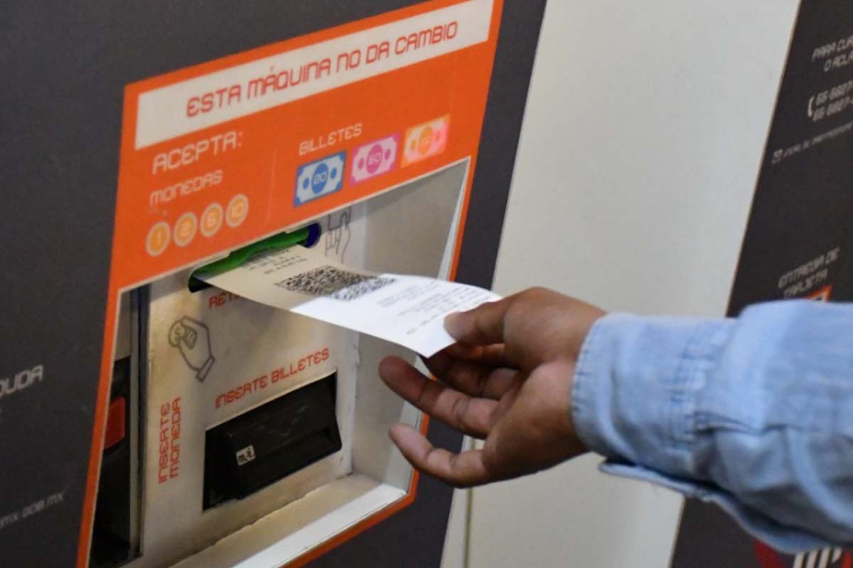 Metro arranca cobro con tarjetas bancarias y QR