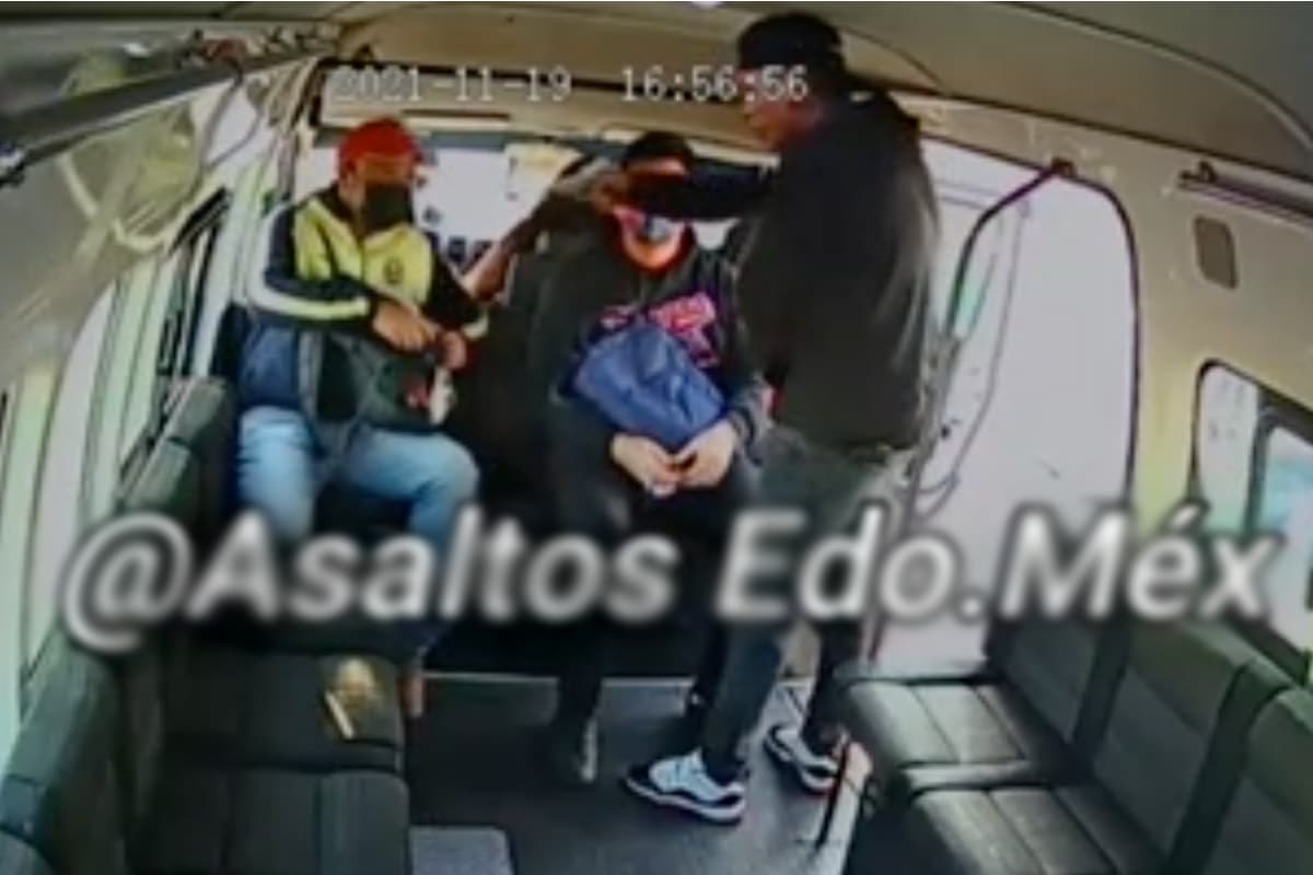 Foto: captura | La cámara de una combi captó un nuevo asalto; esta vez, en la autopista México-Pachuca.