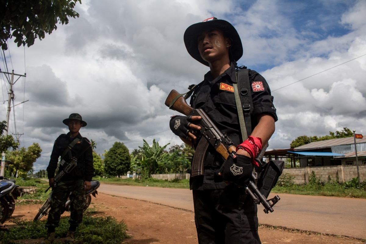 Ejército birmano operaba en redes. Noticias en tiempo real
