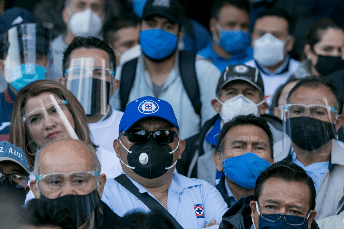 Foto: Cuartoscuro | Cooperativistas de la Cruz Azul denuncian intento de toma ilegal de la planta de Tula