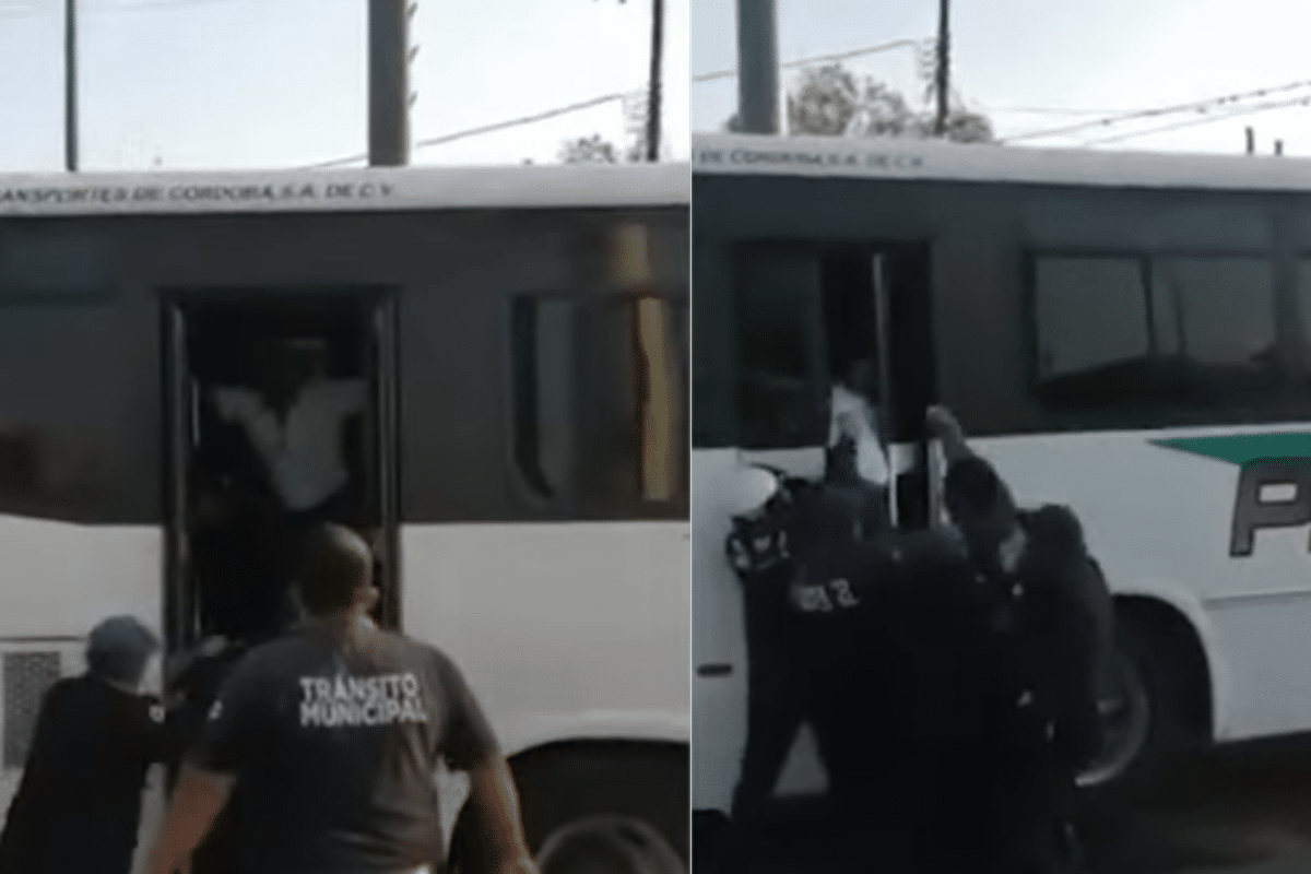 Foto: Captura de video. Youtube@/camaraveracruzana | Un conductor recibe a patadas a la policía de tránsito que intentaba detenerlo por manejar en supuesto estado de ebriedad