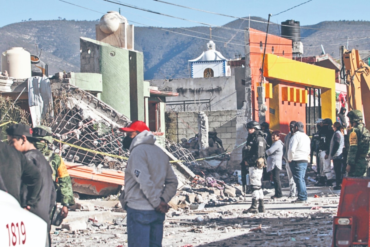 Suman siete los muertos en Puebla tras explosión. Noticias en tiempo real