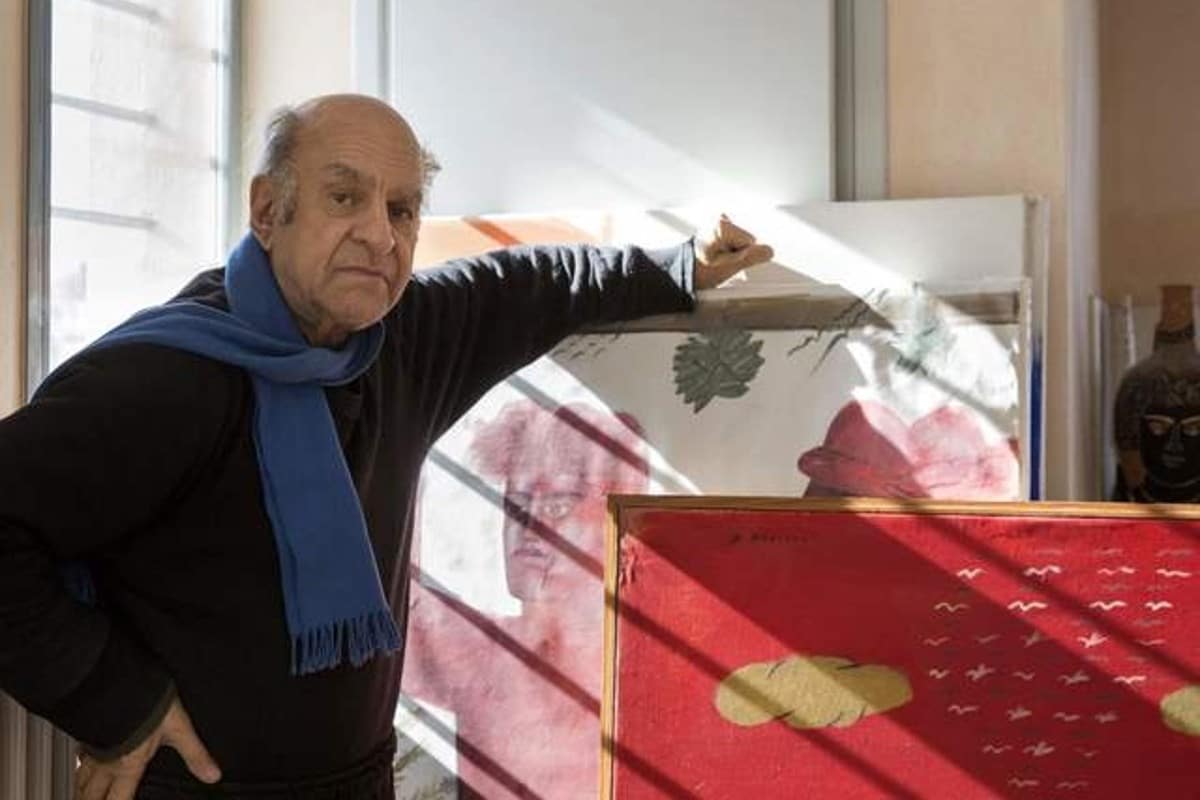 Muere pintor griego Alekos Fassianos “mientras dormía” en su casa de Atenas