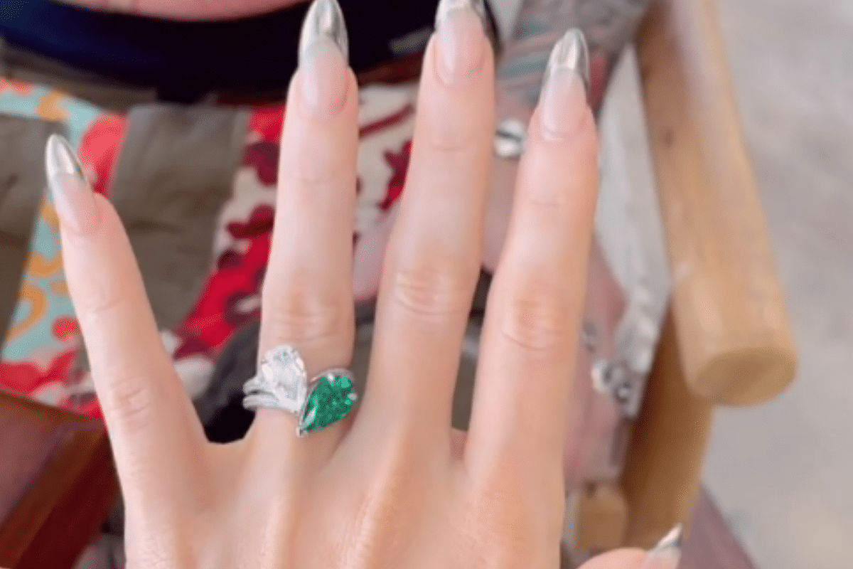 Foto: Instagram/ @machinegunkelly | “El amor es dolor” El anillo de compromiso de Megan Fox está diseñado para lastimarla si se lo quita