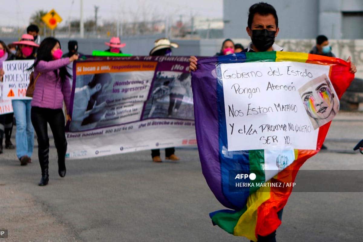 Protestan en Ciudad Juarez por descuartizamiento de dos lesbianas. Noticias en tiempo real
