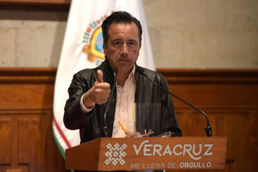 AMLO defendió a Cuitláhuac García por las críticas en su contra por la manifestación en la SCJN.