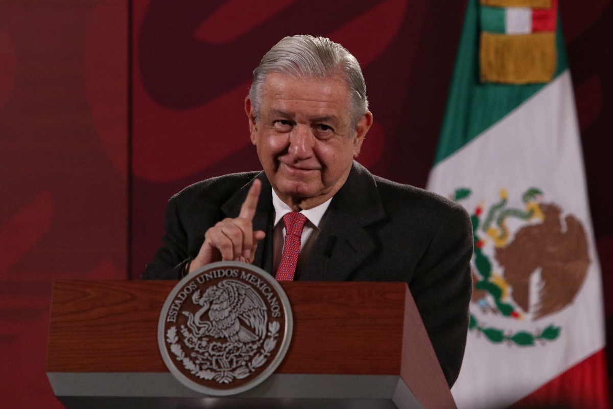 López Obrador dijo que es "completamente falso" su supuesto vínculo con el narcotráfico.