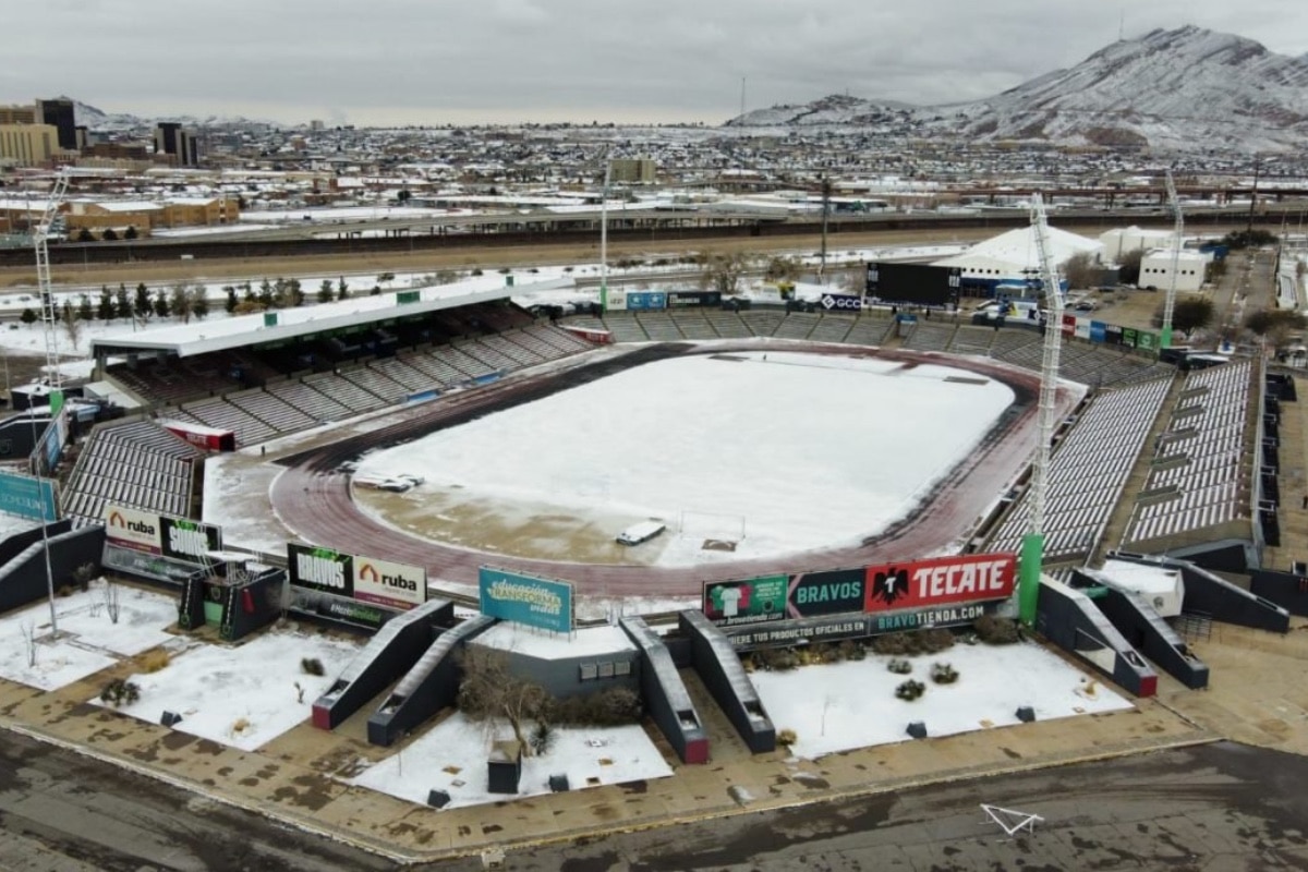 Bajas temperaturas impiden que se juegue el Juárez-Chivas 